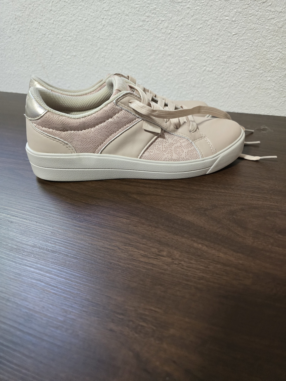Ryka Viv Classic Light Pink Nude Casual Shoes Women’s Size 8 - Picture 5 of 9